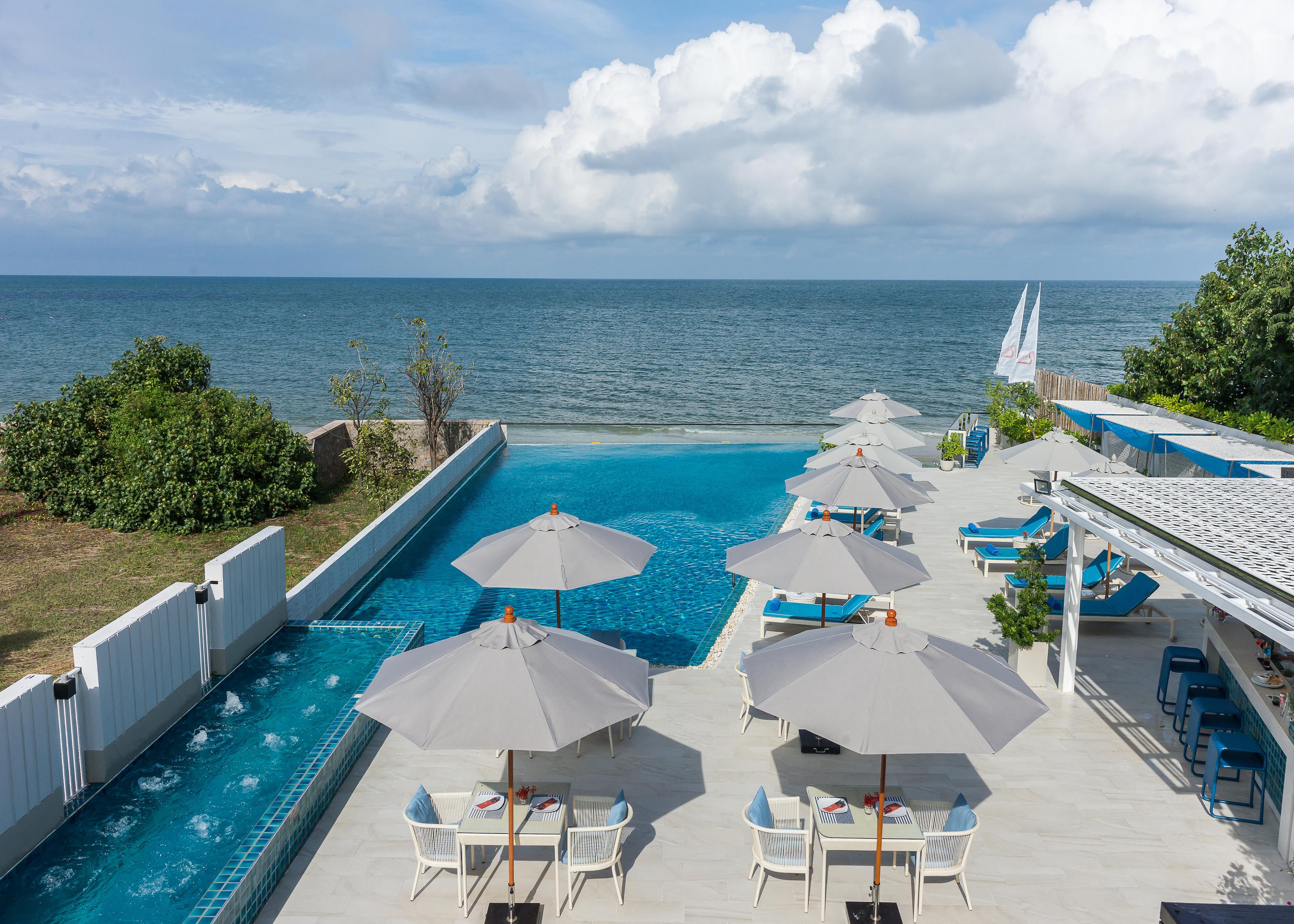 The Rock Hua Hin Beachfront Spa Resort Exteriér fotografie