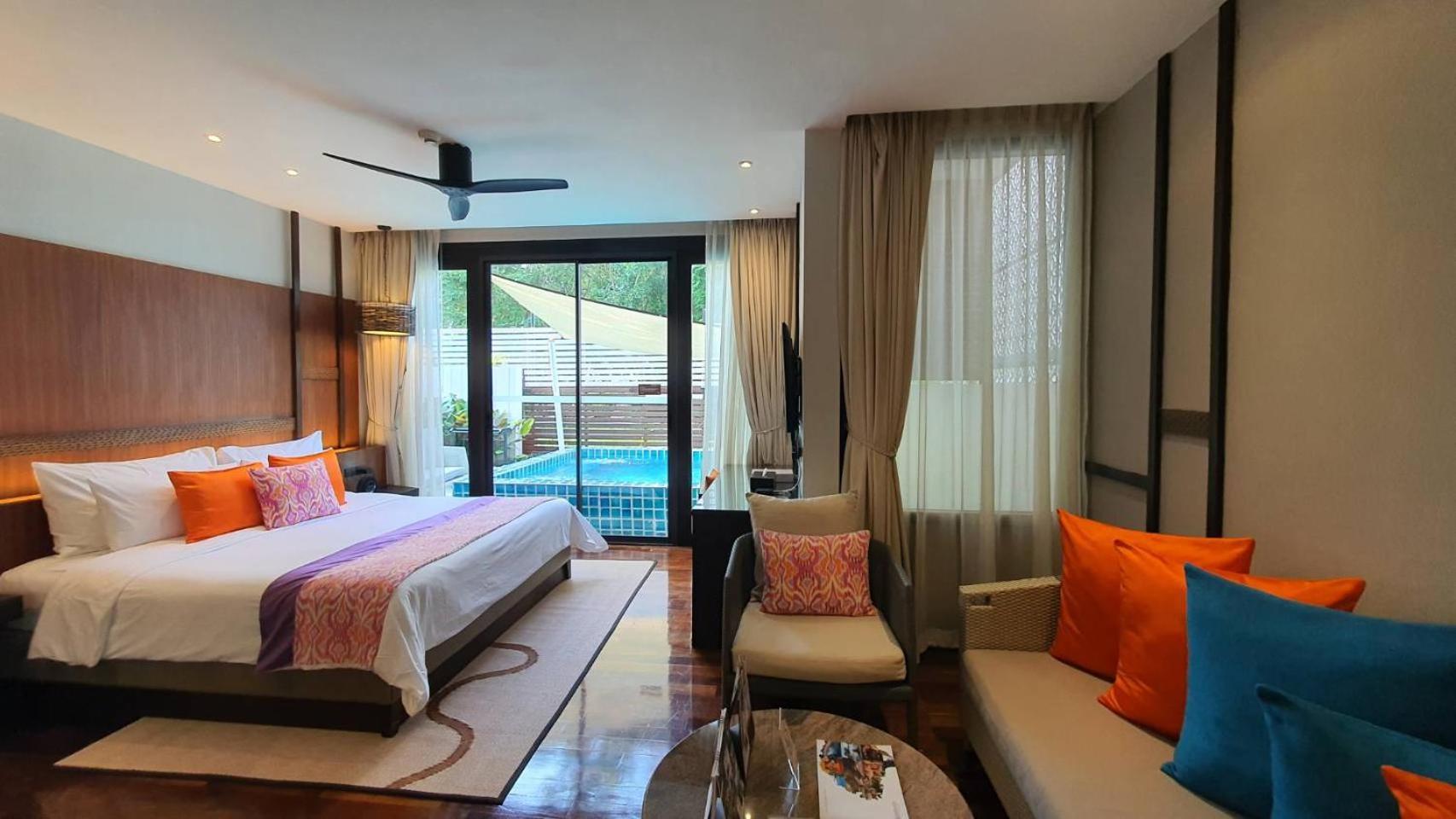 The Rock Hua Hin Beachfront Spa Resort Exteriér fotografie