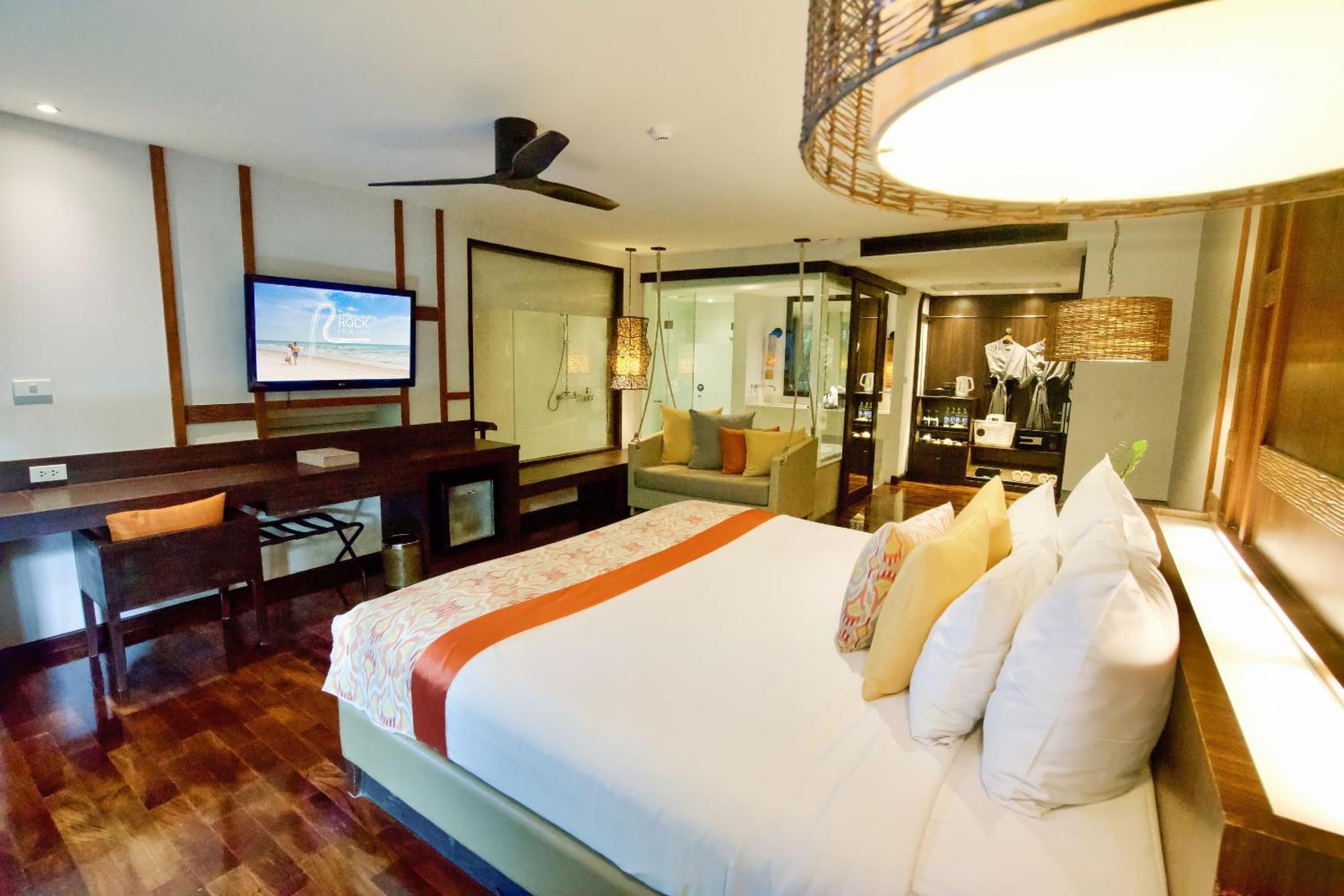 The Rock Hua Hin Beachfront Spa Resort Exteriér fotografie